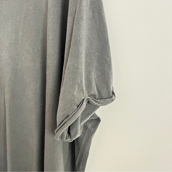 Torrid Mickey Mouse & Friends Short Roll Sleeve Graphic Tee-Size Size 3X-NWT - Picture 9 of 9